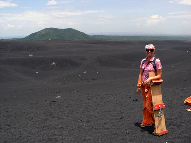 Sandboarden am Cerro Negro in Nicaragua Sandboarden am Cerro Negro in Nicaragua