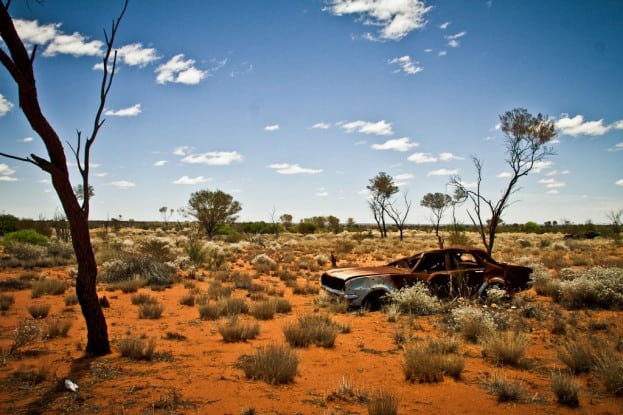 15_Great Central Road_car