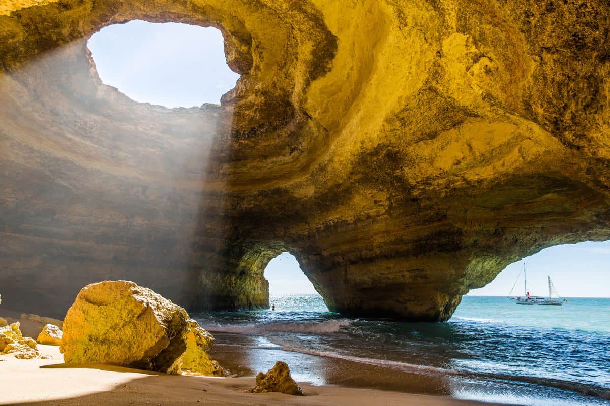 Portugal Reise-Tipps – Höhle von Benagil an der Agarve