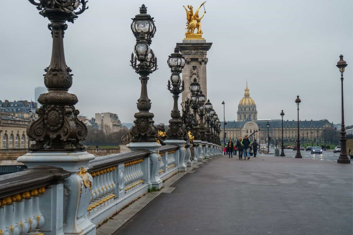 Paris Sehenswuerdigkeiten Pont Alexandre III