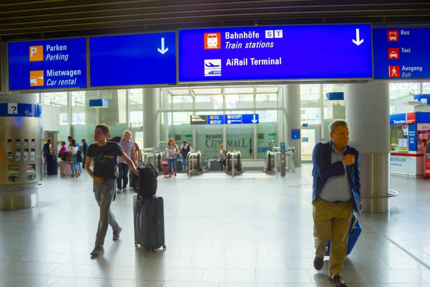 Ferien in Deutschland Flughafen