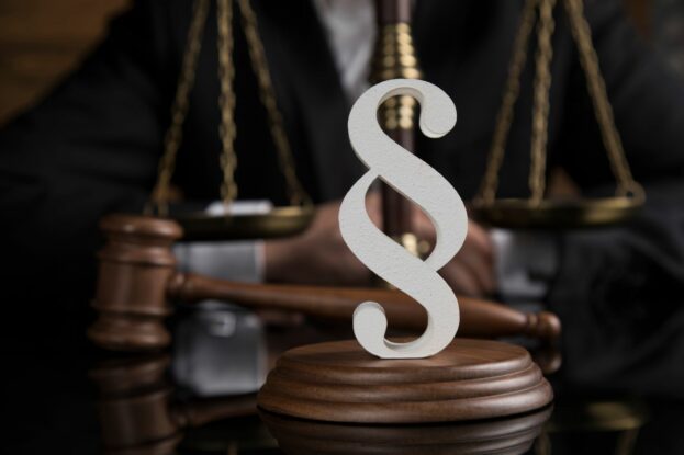 Hammer and Paragraphs